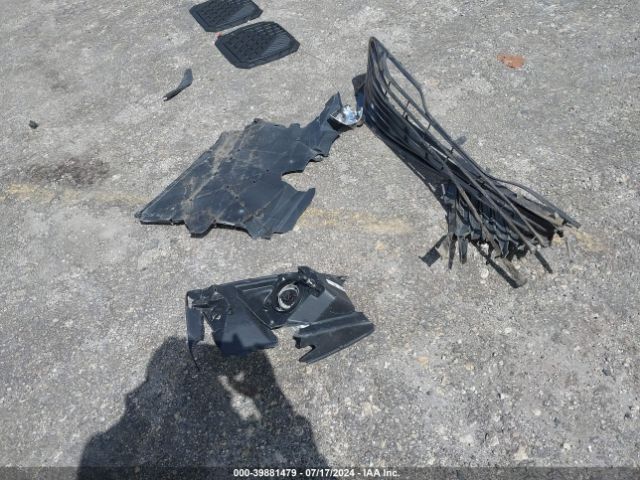 2C4RC1DG3LR260883 Chrysler Voyager Lxi