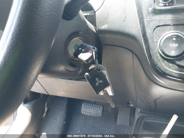 ML32FUFJ5NHF04704 Mitsubishi Mirage G4 Black Edition/es/le