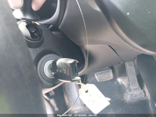 KIA Soul 2015 KNDJN2A25F7234488 Image 11