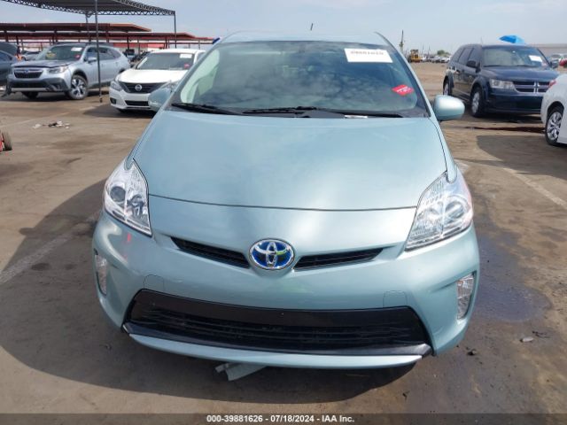 JTDKN3DU0F1983323 Toyota Prius Four