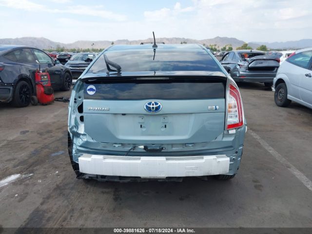 JTDKN3DU0F1983323 Toyota Prius Four