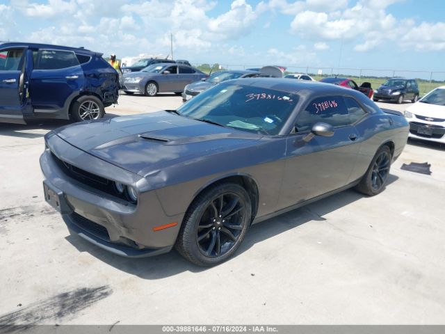 2C3CDZAGXHH531977 Dodge Challenger Sxt