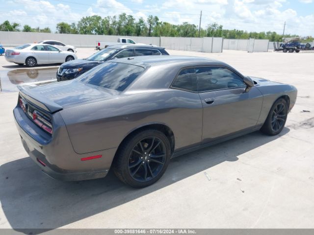 2C3CDZAGXHH531977 Dodge Challenger Sxt