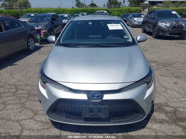 Toyota Corolla Hybrid Le 2022 JTDEAMDE7N3009901 Image 12