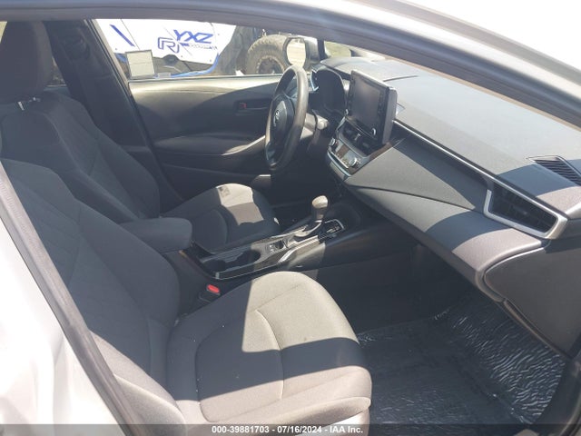 Toyota Corolla Hybrid Le 2022 JTDEAMDE7N3009901 Image 5