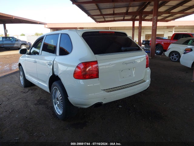 2006 PORSCHE CAYENNE WP1AA29PX6LA21859 Photo 2