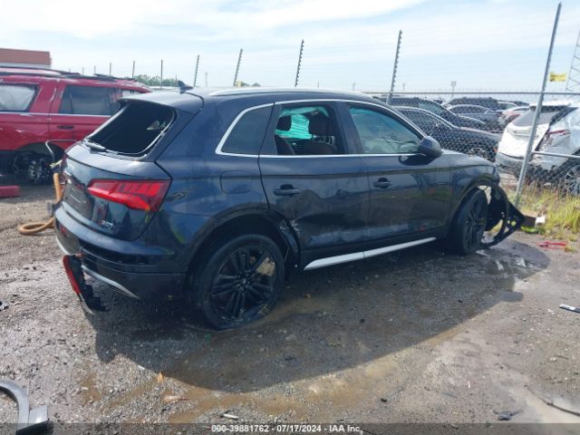WA1BNAFY5J2045903 Audi Q5 2.0t Premium/2.0t Tech Premium