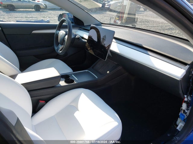 Tesla Model 3 Rear-wheel Drive 2022 5YJ3E1EAXNF159283 Image 5