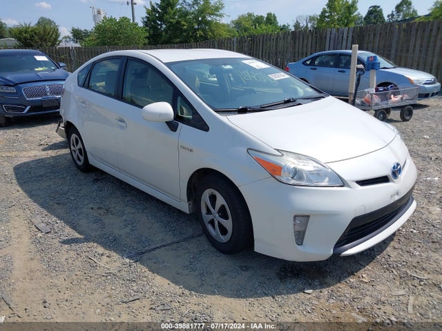 Toyota Prius Three 2015 JTDKN3DU0F0434484 Image 1