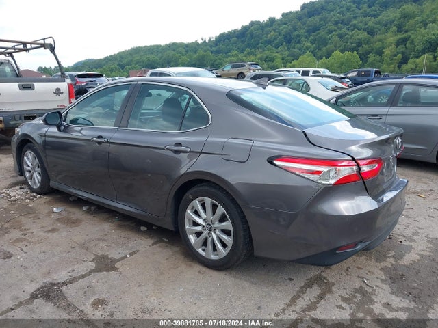 Toyota CAMRY LE 2020 4T1C11AK7LU932057 Image 3