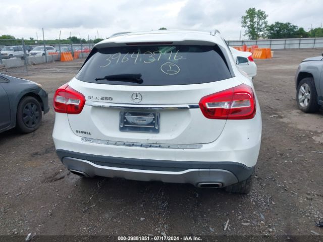 WDCTG4EB9KU018352 Mercedes-Benz GLA 250