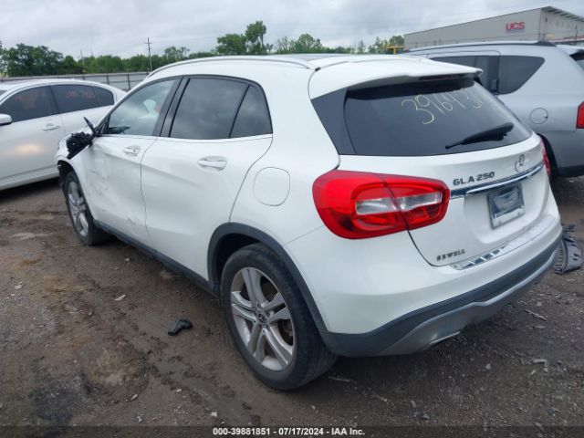 WDCTG4EB9KU018352 Mercedes-Benz GLA 250