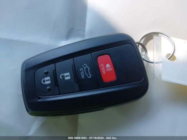 2T3A1RFV7NW259564 Toyota Rav4 Xle Premium