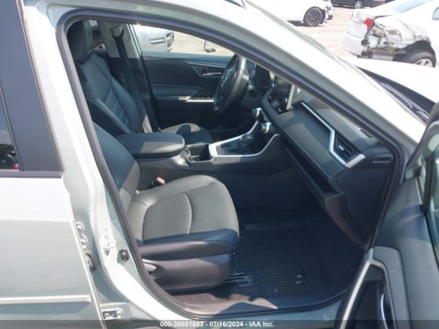 2T3A1RFV7NW259564 Toyota Rav4 Xle Premium
