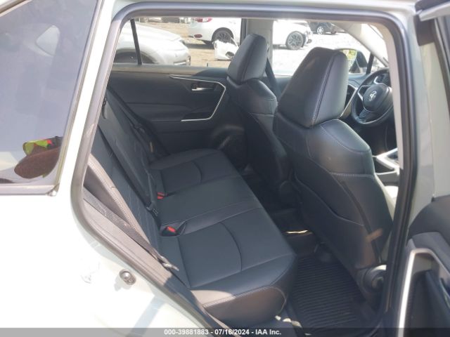 2T3A1RFV7NW259564 Toyota Rav4 Xle Premium