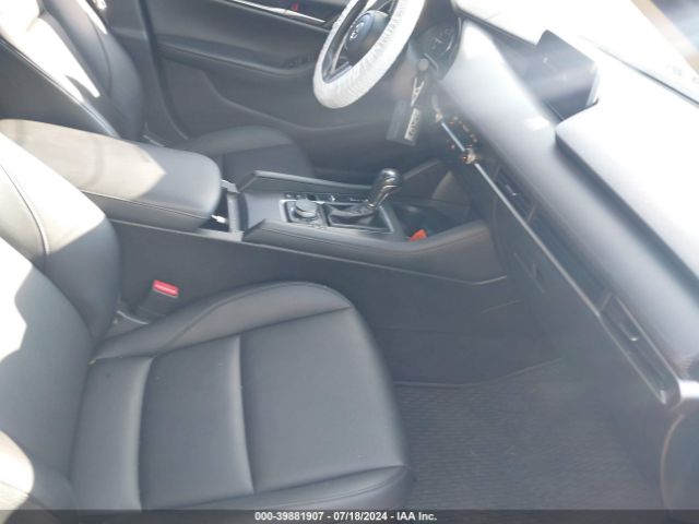 JM1BPACL6L1170507 Mazda Mazda3 Select Package