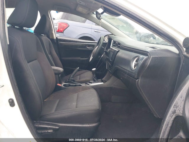 Toyota COROLLA LE 2019 5YFBURHE7KP870905 Image 5