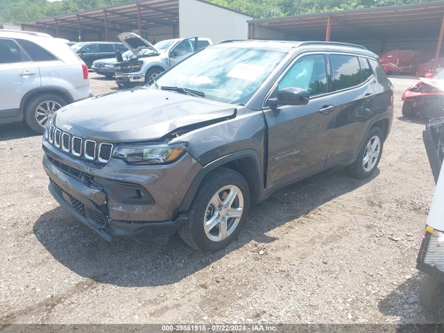 Jeep Compass Latitude 4x4 2024 3C4NJDBN7RT607810 Image 2