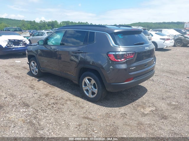 Jeep Compass Latitude 4x4 2024 3C4NJDBN7RT607810 Image 3