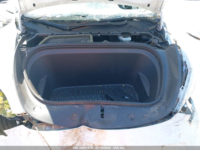2021 TESLA MODEL Y 5YJYGAEEXMF197663 Photo 9