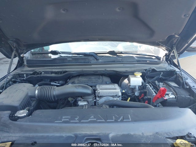 1C6SRFRT6MN572110 RAM 1500 Laramie  4x4 6'4 Box