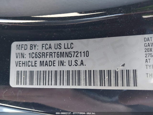 1C6SRFRT6MN572110 RAM 1500 Laramie  4x4 6'4 Box