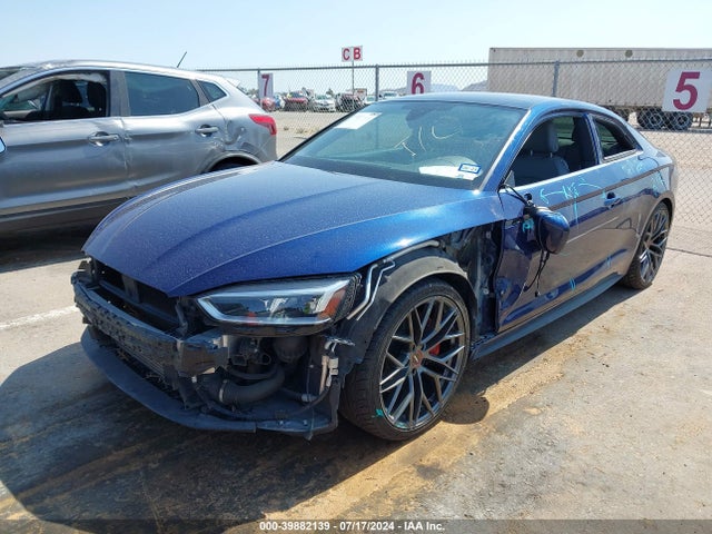 WAUTNAF58JA007620 Audi A5 2.0t Premium