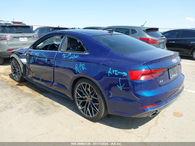 WAUTNAF58JA007620 Audi A5 2.0t Premium