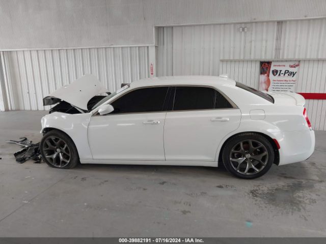 2C3CCAAG4FH929607 Chrysler 300 Limited