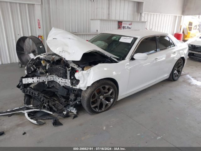 2C3CCAAG4FH929607 Chrysler 300 Limited