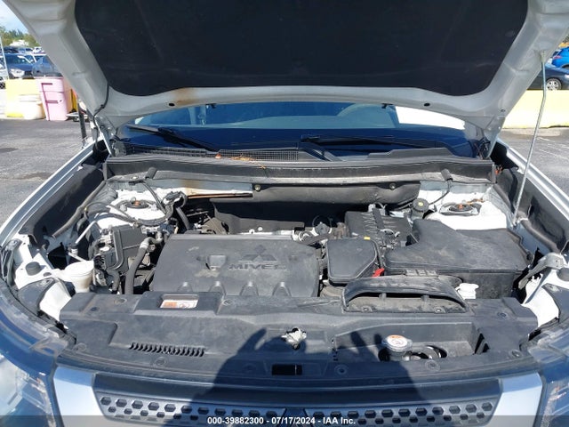 2019 MITSUBISHI OUTLANDER JA4AD2A3XKZ047915 Photo 9