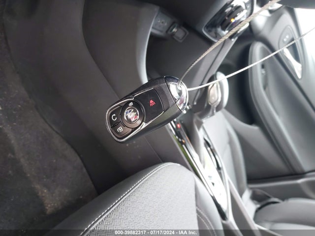 KL4MMBS24NB098231 Buick Encore Gx Fwd Preferred