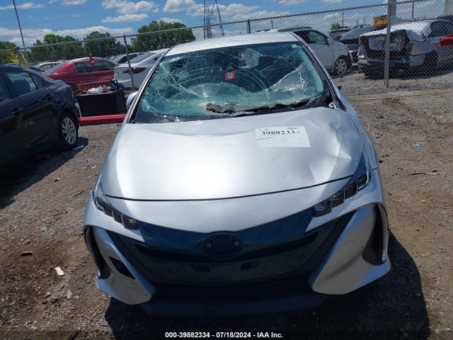 Toyota Prius Prime Premium 2018 JTDKARFP7J3089516 Image 12