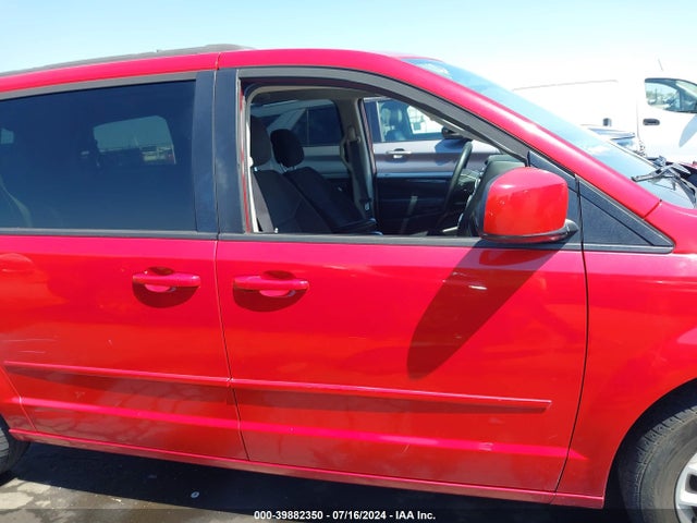 2C4RDGCG3FR536114 Dodge Grand Caravan Sxt