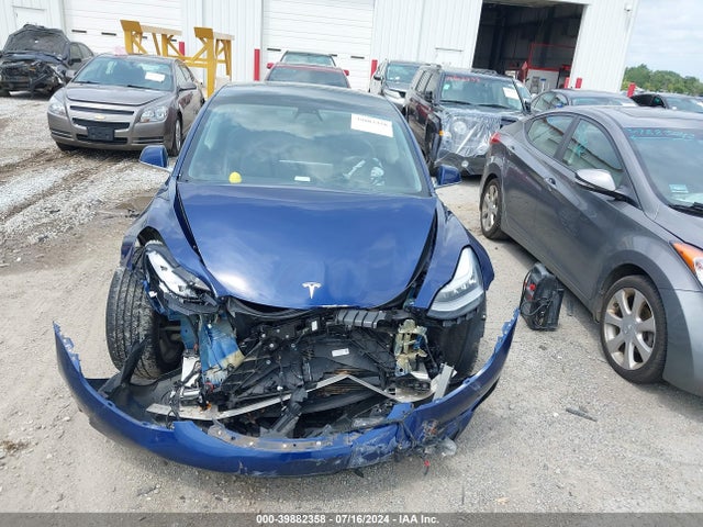 5YJ3E1EB5KF389897 Tesla Model 3 Long Range/performance