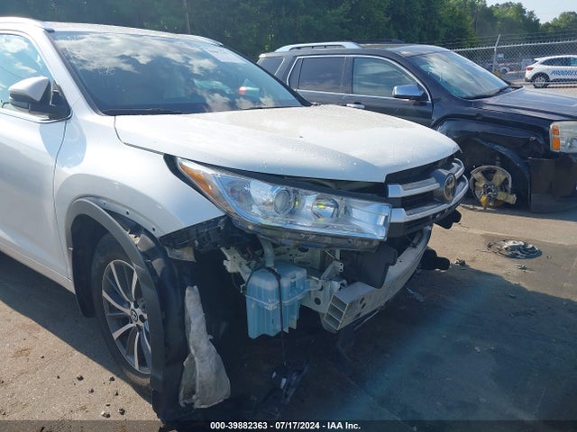 Toyota Highlander Xle 2017 5TDJZRFH2HS457686 Image 20