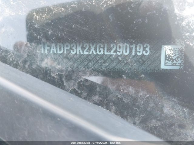 1FADP3K2XGL290193 Ford FOCUS SE