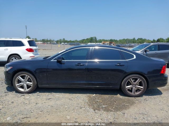 LVY982AK4JP034780 Volvo S90 T5 Momentum