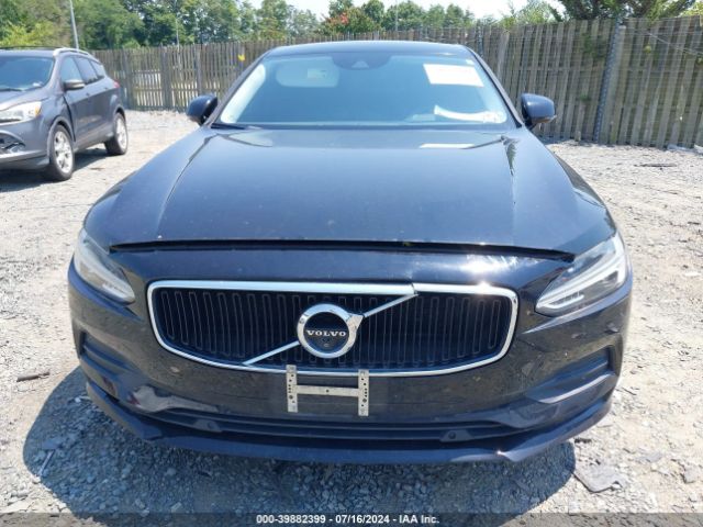 LVY982AK4JP034780 Volvo S90 T5 Momentum