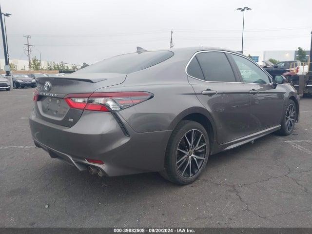 4T1G11AK7MU540456 Toyota CAMRY SE