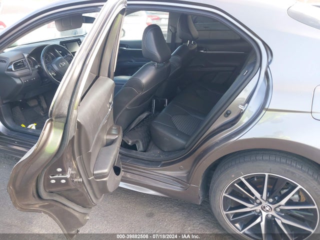 4T1G11AK7MU540456 Toyota CAMRY SE