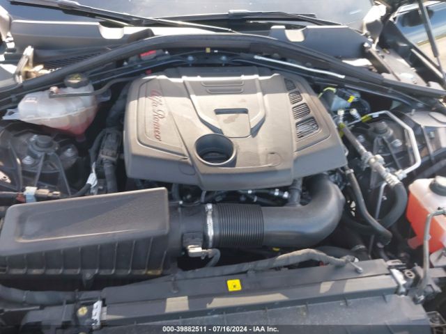 ZARFAMBN1M7647517 Alfa Romeo Giulia Ti Rwd