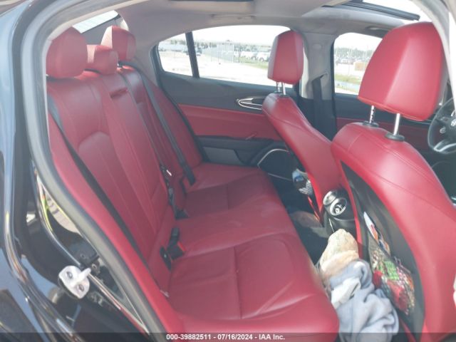 ZARFAMBN1M7647517 Alfa Romeo Giulia Ti Rwd