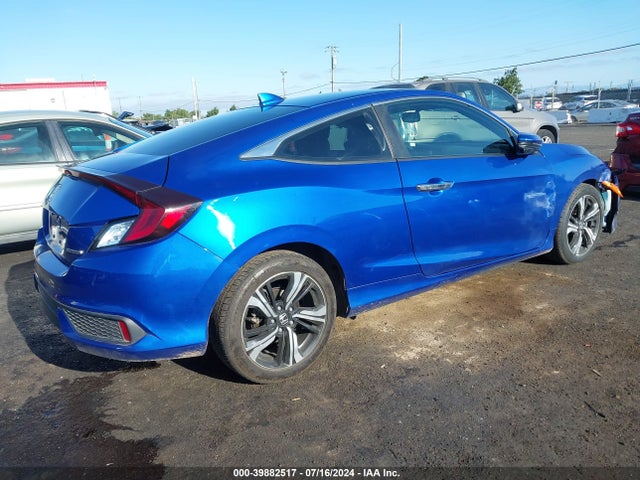 Honda Civic Touring 2017 2HGFC3B90HH362305 Image 4