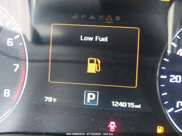 Hyundai Genesis 3.8 2016 KMHGN4JE7GU110933 Image 16