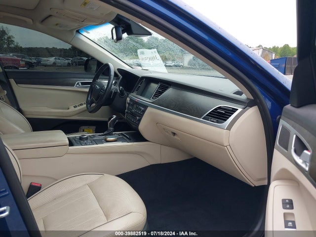 Hyundai Genesis 3.8 2016 KMHGN4JE7GU110933 Image 5
