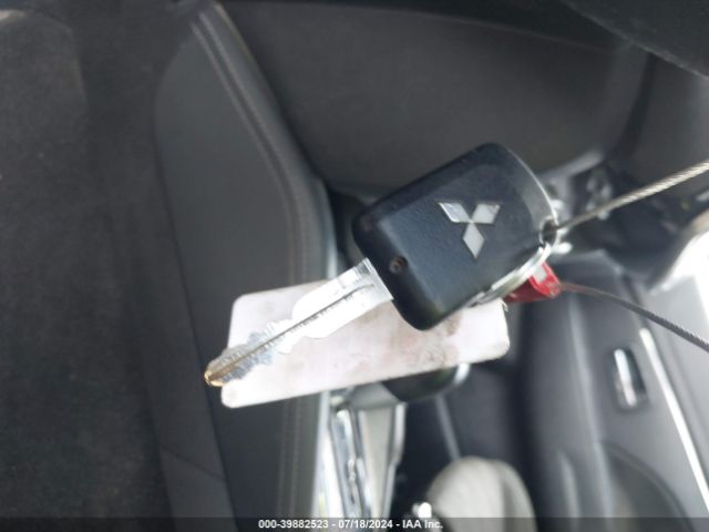 JA4AP3AU6LU016570 Mitsubishi Outlander Sport 2.0 Es