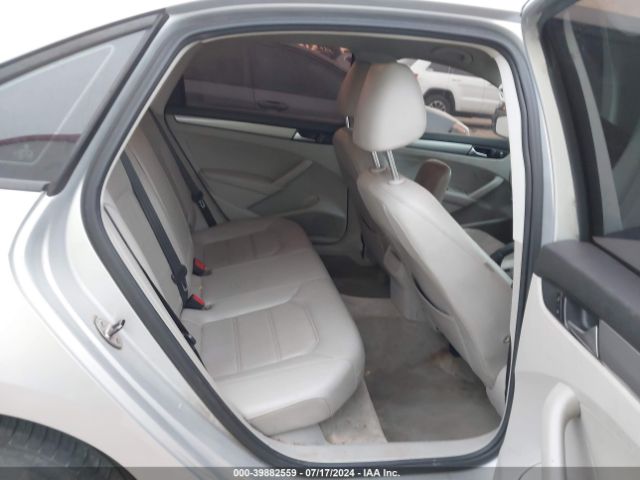 1VWAT7A39EC093780 Volkswagen Passat 1.8t Wolfsburg Edition