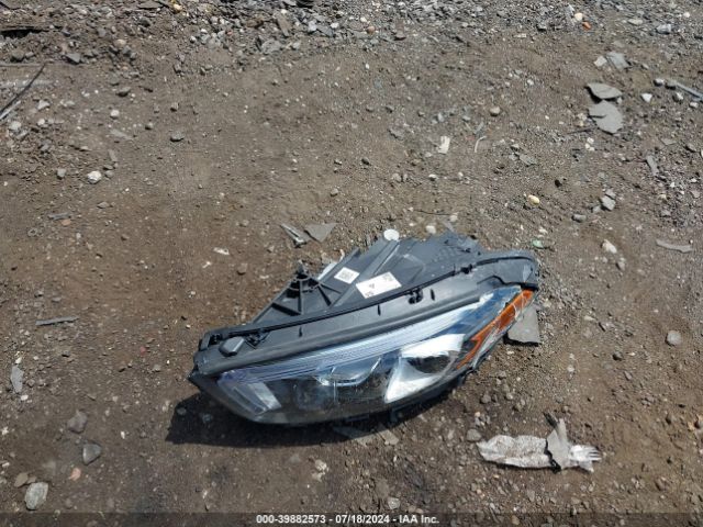 W1K3G4FB7MJ290428 Mercedes-Benz A 220 4matic