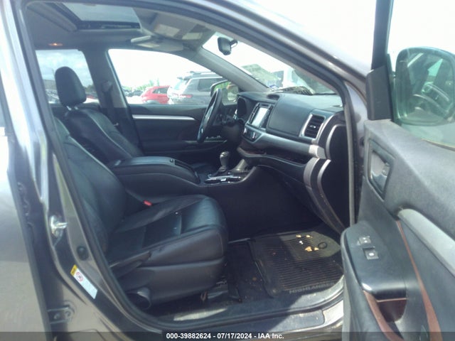 Toyota Highlander Xle V6 2015 5TDKKRFH1FS093038 Image 5